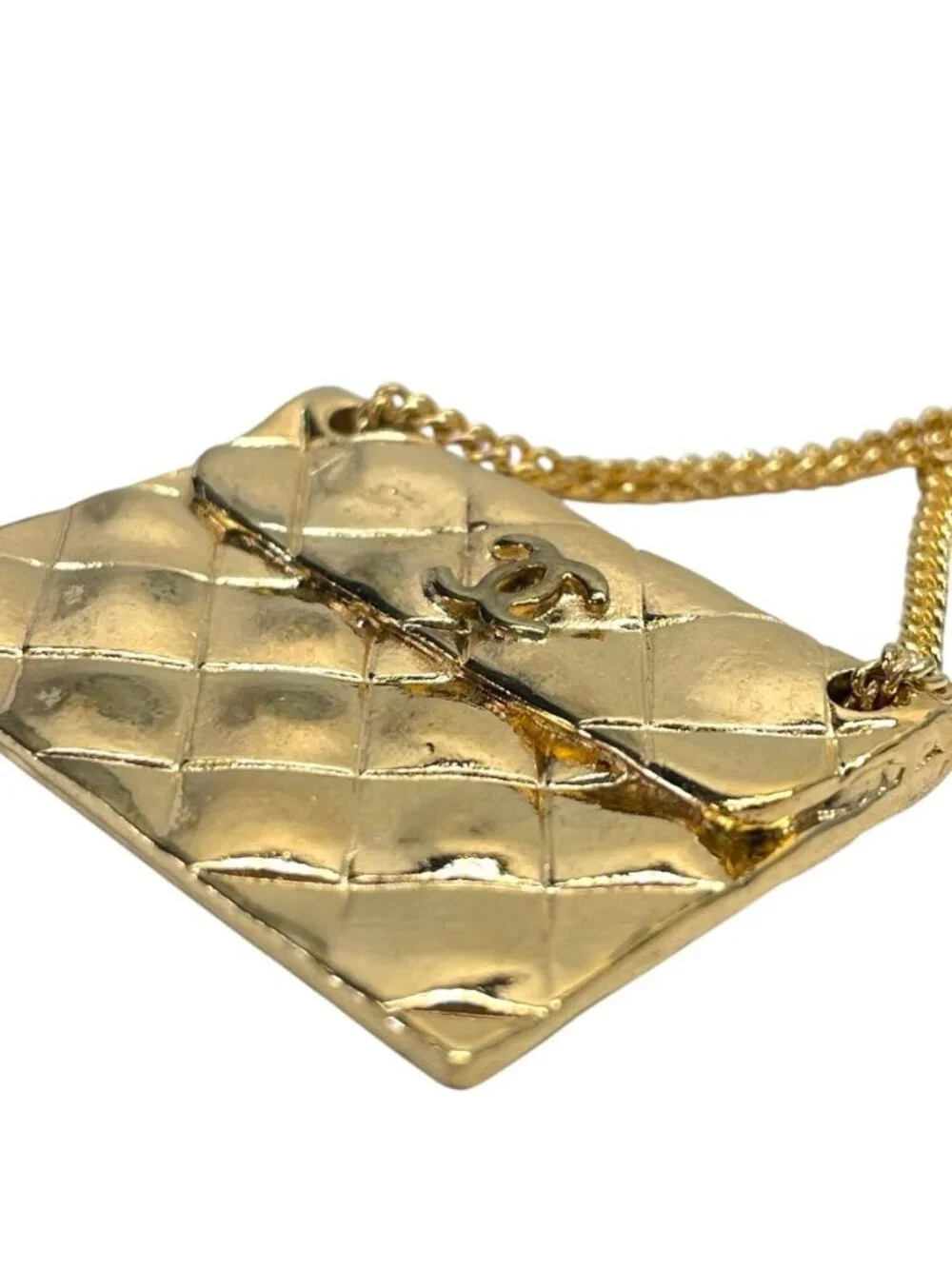 Chanel Brooch Quilted Bag Metal Gold Light Weight Power